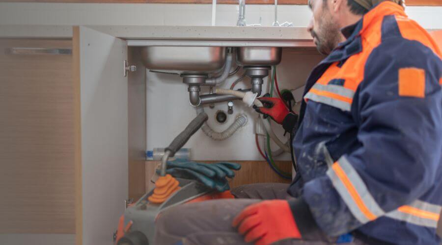 Professional slab leak plumber services in Whiteoak, MO